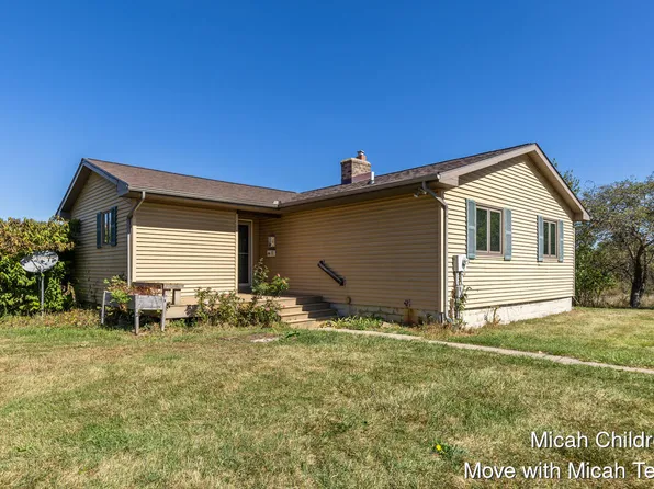 2249 N Canal Rd, Eaton Rapids, MI 48827