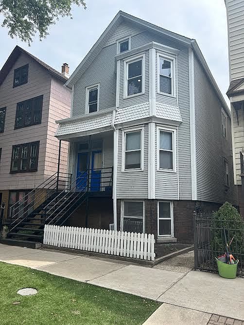 1st image of 2839 N Southport Ave #2