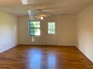 105 Fidelity St APT B-26, Carrboro, NC 27510