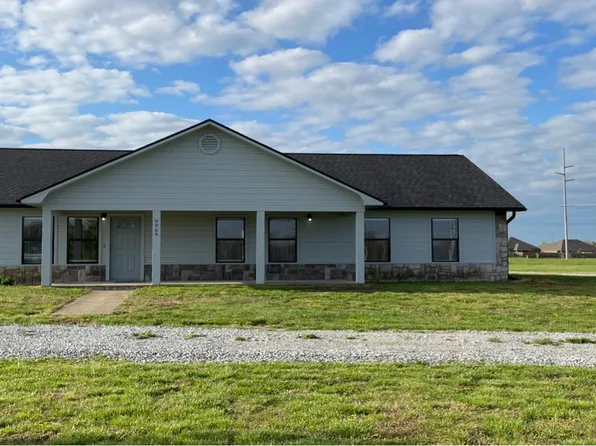 9969 Glen Rd, Bentonville, AR 72713