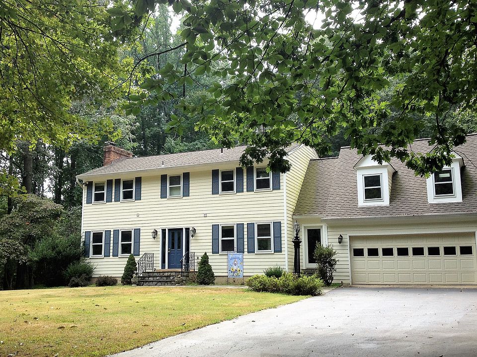 1st image of 10895 Woodleaf Ln