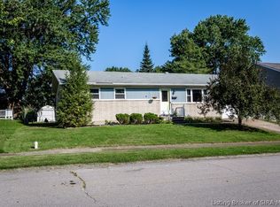 2709 Knob View Ave, New Albany, IN 47150