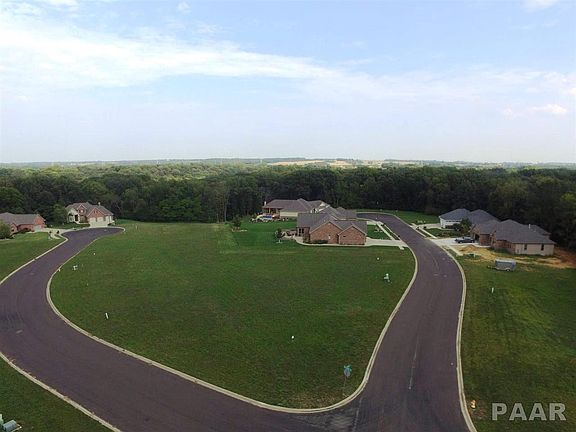 4th image of 266 Dogwood Ln