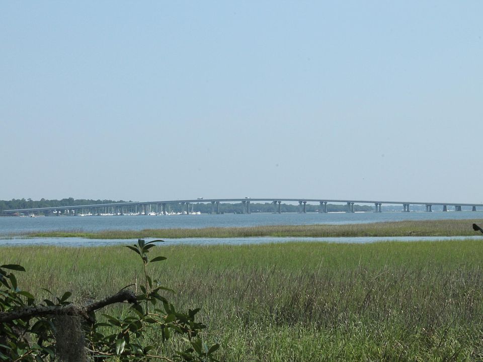 1st image of 78 Bay Dr