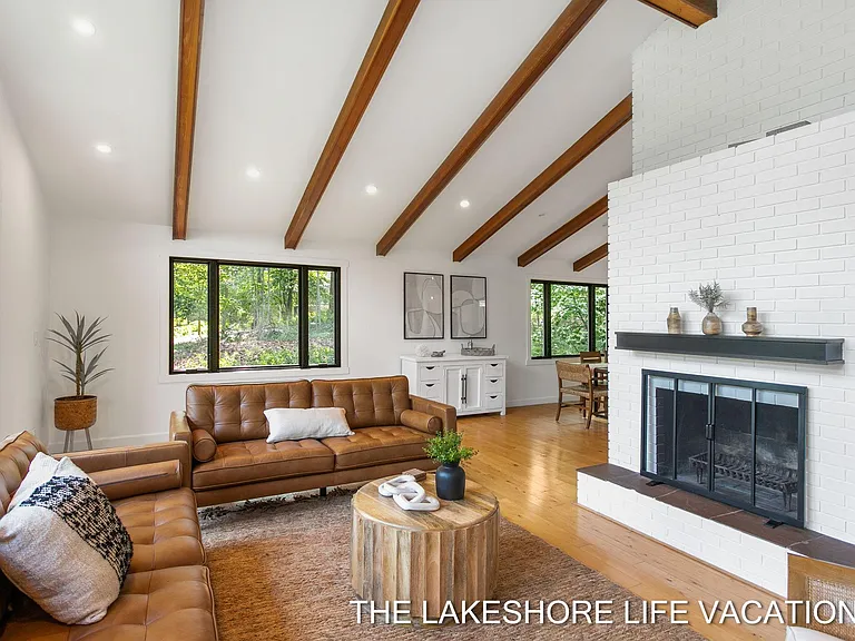 3892 Lakeridge Dr — Photo 26