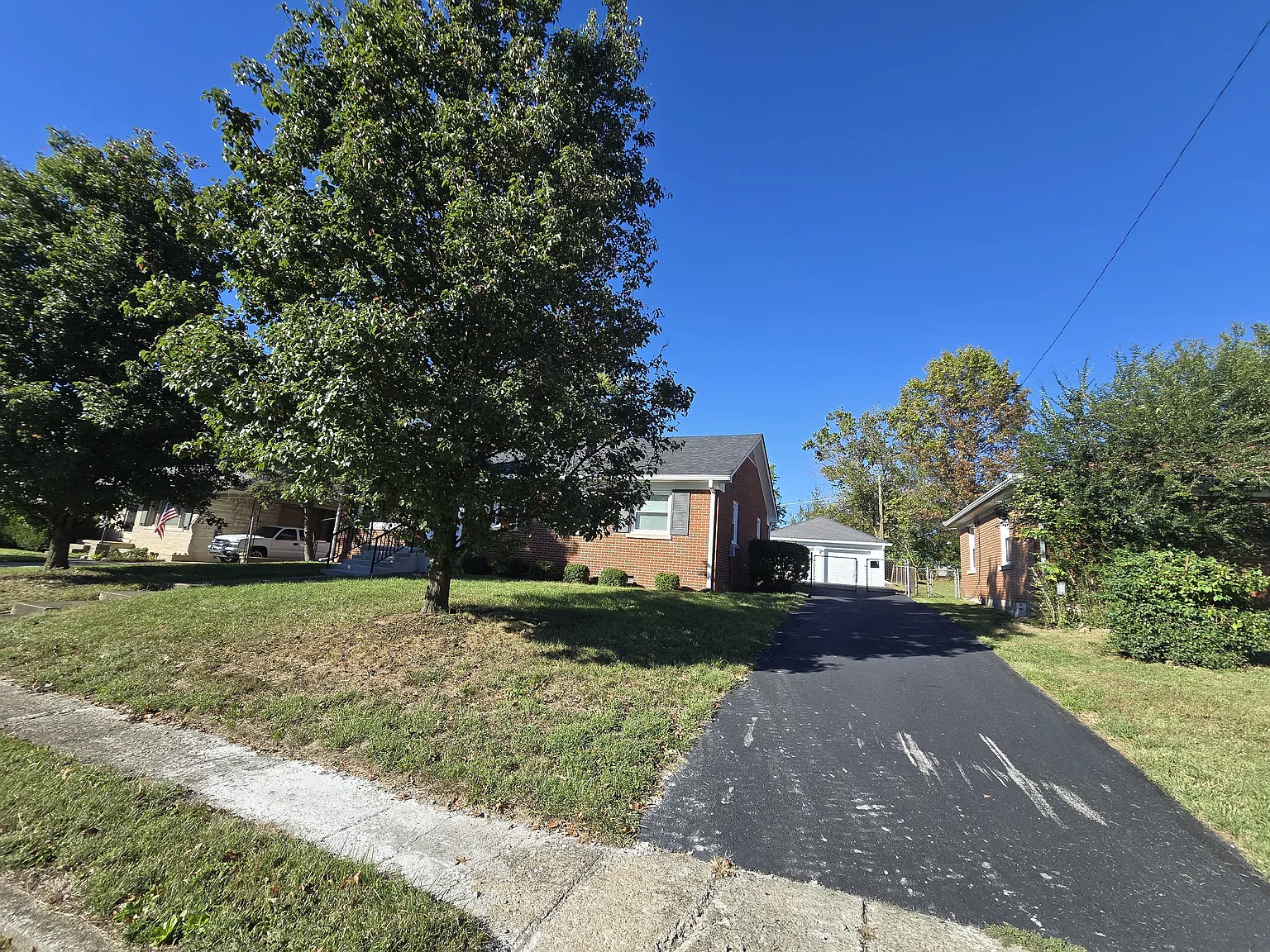 3 bed, 1793 sqft, $1,995 — Photo 3
