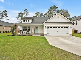1050 Pierce Rd, Southport, NC 28461