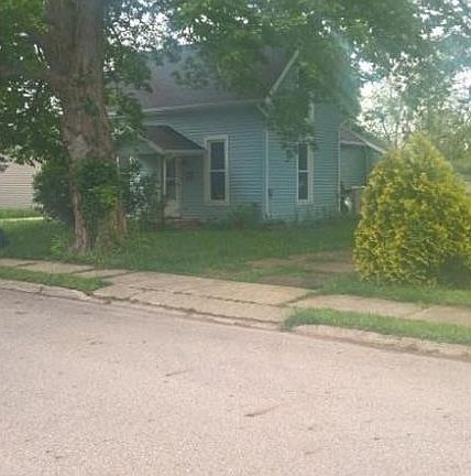 4th image of 928 S Walnut St
