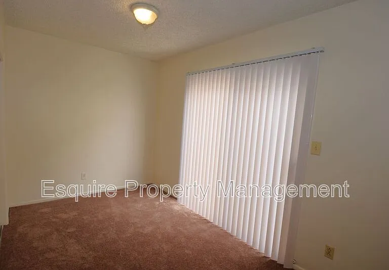 2050 N Ventura Rd #2 — Photo 5