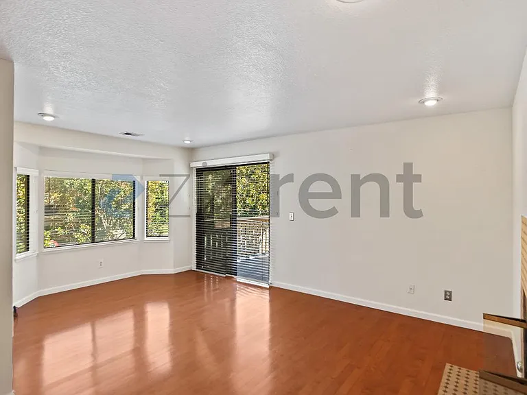16931 Sorrel Way — Photo 5