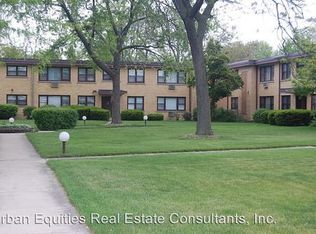 2430 183rd St APT 222, Homewood, IL 60430