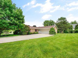 109 Sunset Dr, Blissfield, MI 49228