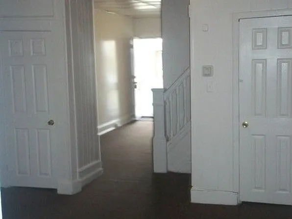 1705 Ashburton St, Baltimore, MD 21216