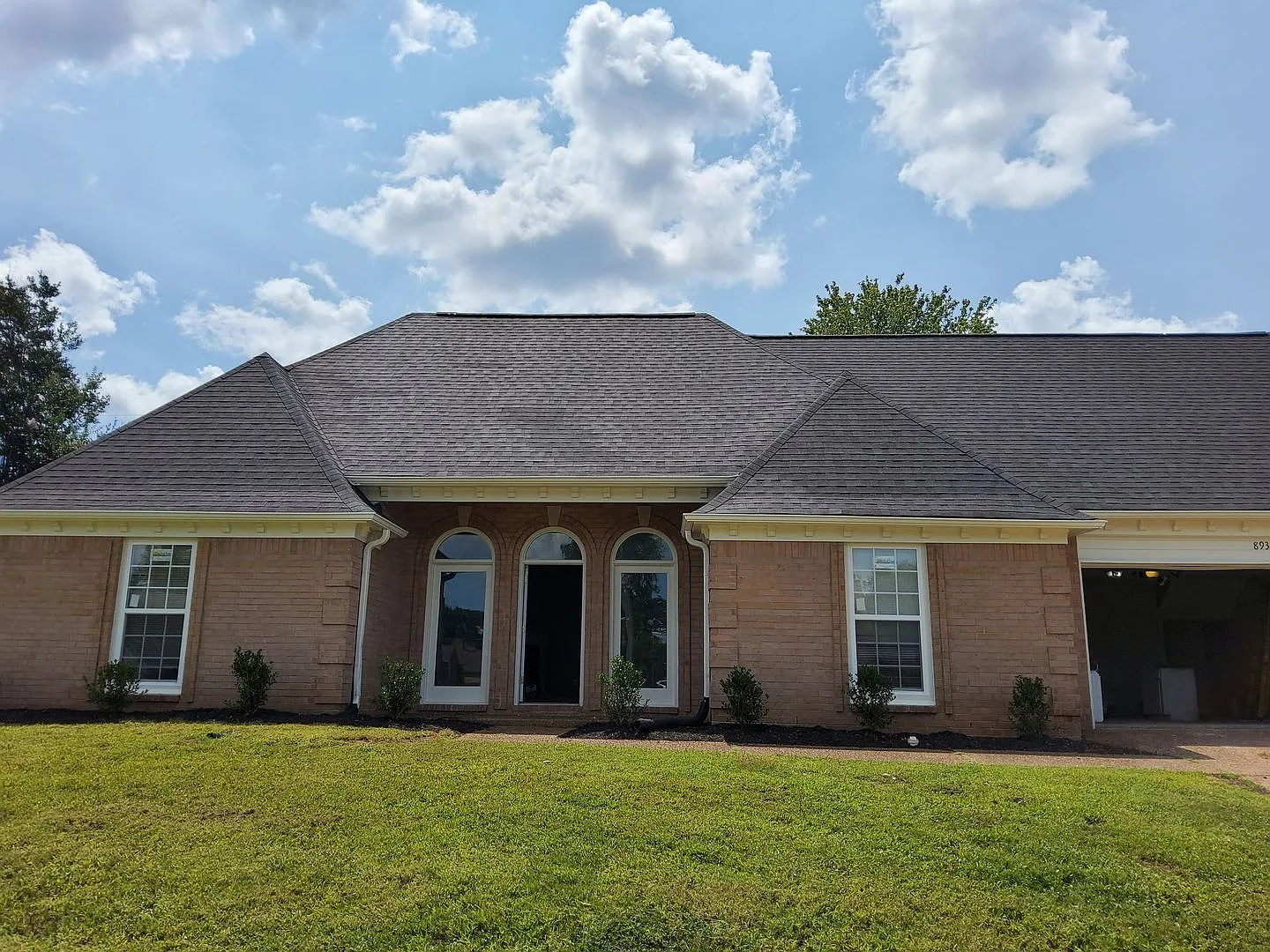 Welcome to 8937 Chimneyrock Blvd! — Photo 2
