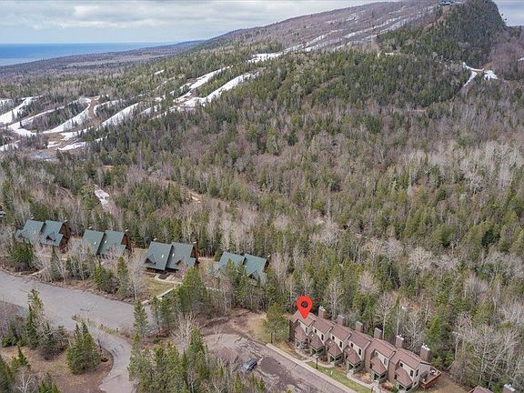 2nd image of 544 Moose Mountain Dr