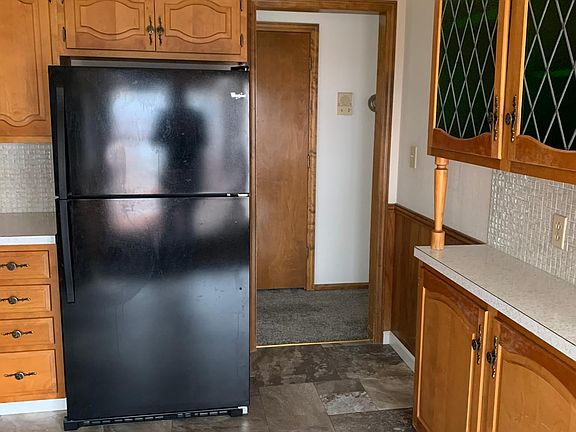 4th image of 702 N 25th St
