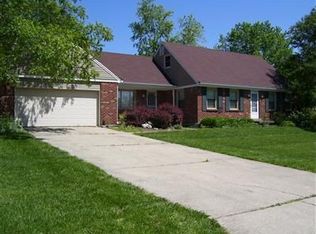 7418 Whirlaway Dr, Fairfield, OH 45011