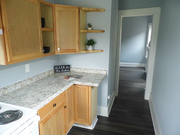 3rd image of 500 Elmwood Ave #1