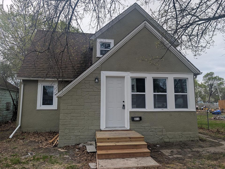 1st image of 611 24th Ave N