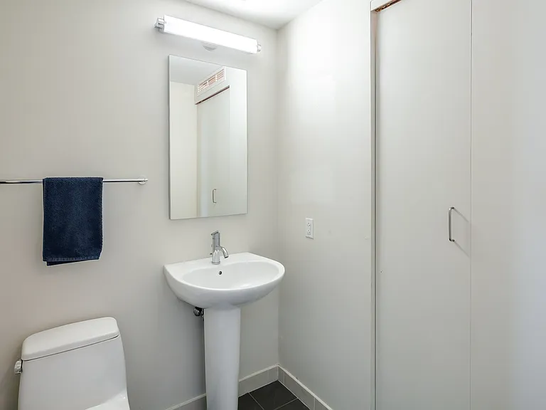 2101 Market St #3201 — Photo 14