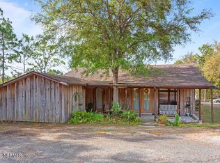 335 S Carolina St, Hawthorne, FL 32640
