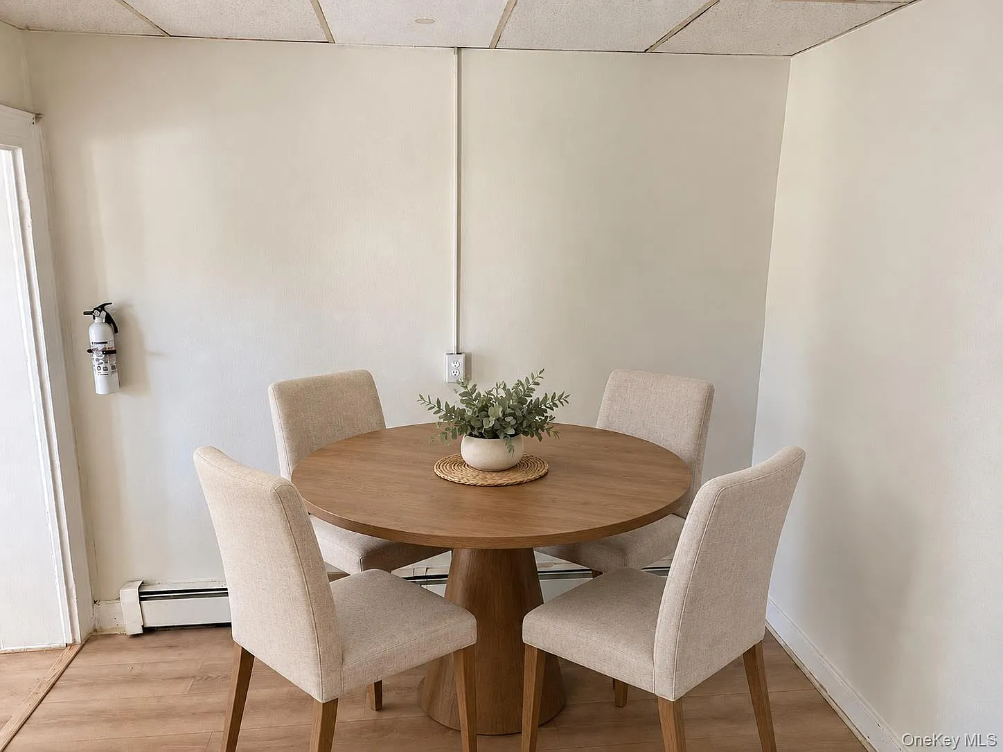 2 bed, 808 sqft, $1,850 — Photo 4