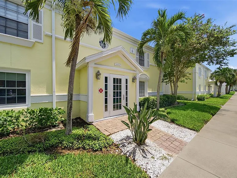 5092 Beach Dr SE #A — Photo 10