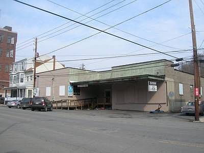 1st image of 41 N Main St