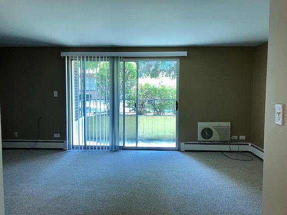 4th image of 3109 S Harlem Ave APT 1A