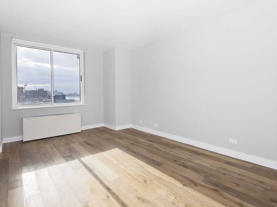 1st image of 560 W 43rd St APT 14H