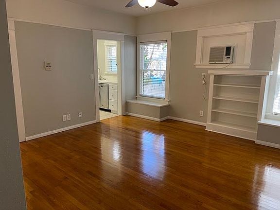 2nd image of 504 Thorn St