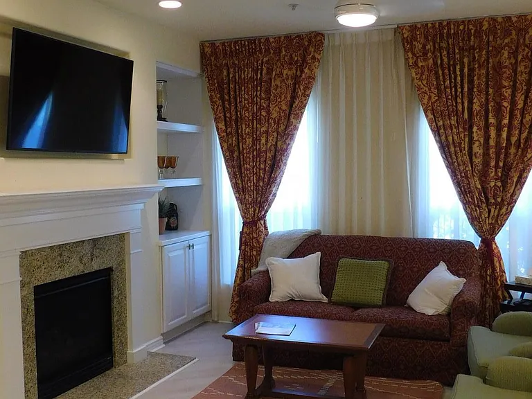 45245 Seeley Dr #16A — Photo 7