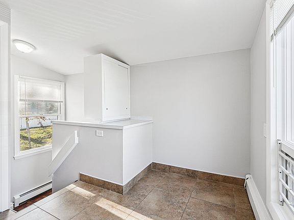 3rd image of 145 Pleasant Valley Way Floor 2