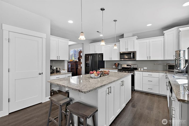 5th image of 18215 SE 248th Street