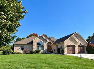 1544 Foxhaven Dr, Kokomo, IN 46902