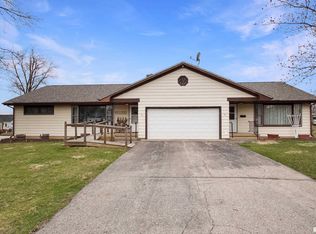 119 S Tazewell St, Metamora, IL 61548