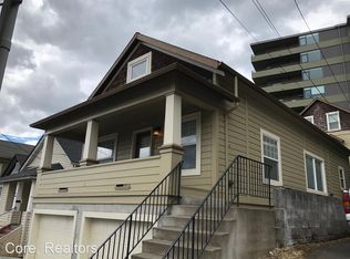 642 SW Sherman St, Portland, OR 97201