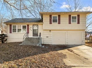 8715 Kentucky Ave, Kansas City, MO 64138