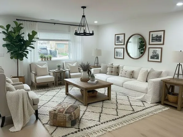54 E Prospect St, Chula Vista, CA 91911