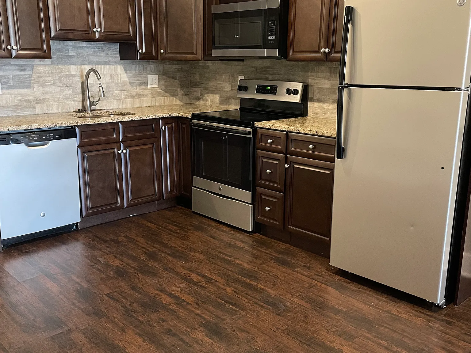 2 bed, $1,700 — Photo 1