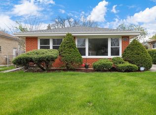 913 Oakton St, Park Ridge, IL 60068