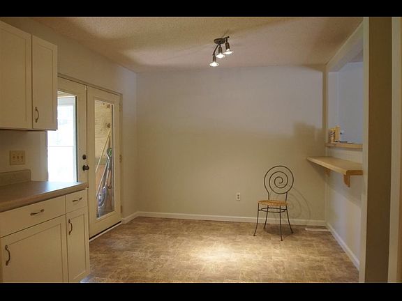 Dining nook