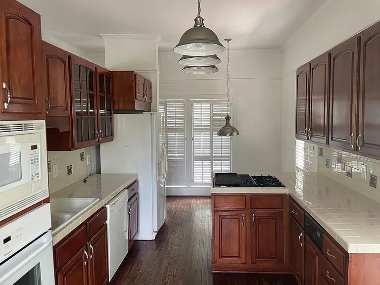 332 Ridge Dr — Photo 13