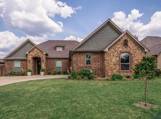 3916 Gable Crest Ln, Longview, TX 75605