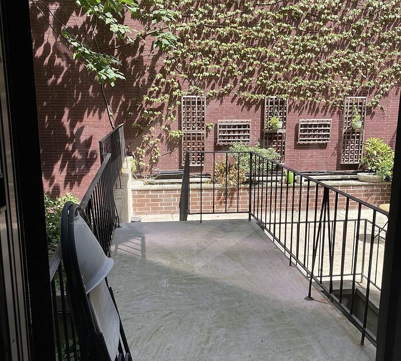 1st image of 157 E 85th St APT 2C