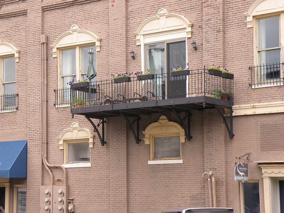 1st image of 103 W Washington St Suite 2
