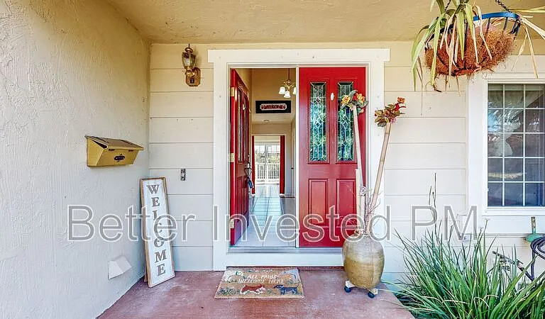 848 Sprucewood Ct — Photo 12