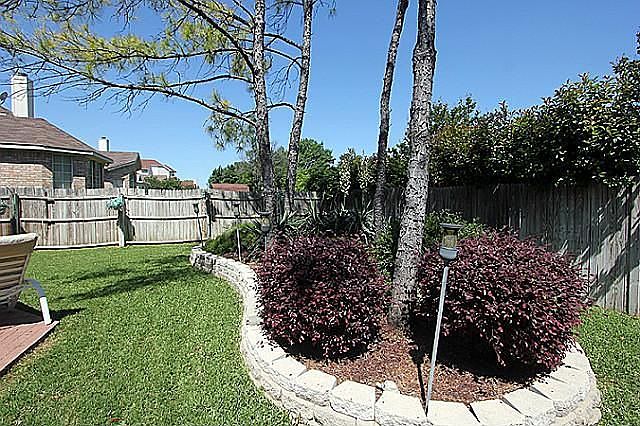 1st image of 6821 Dogwood Ln
