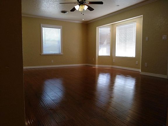 5th image of 209 Sunnyvale Dr