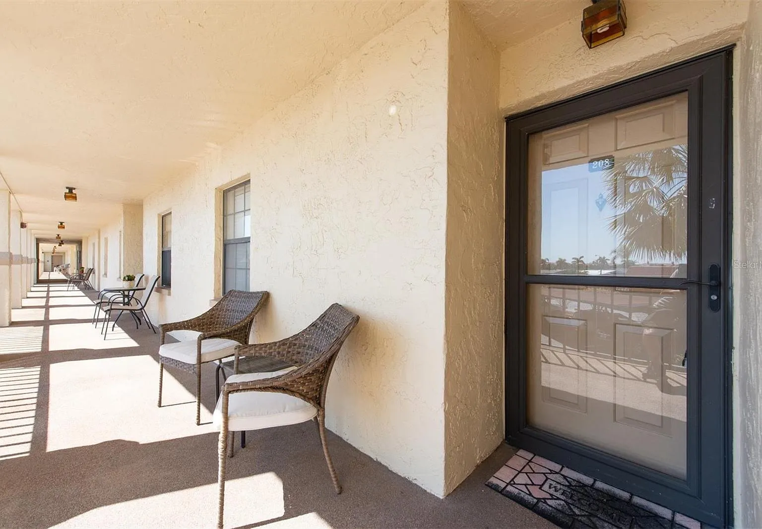 2 bed, 2.0 bath, 1410 sqft, $2,000 — Photo 4